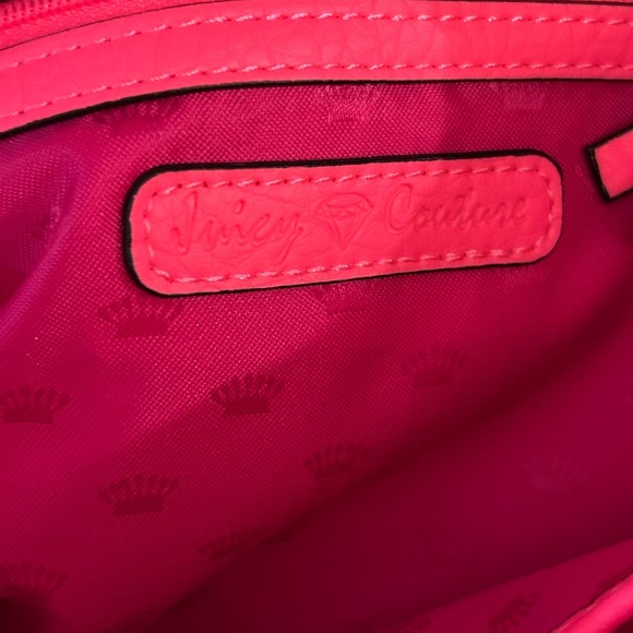 Juicy Couture Neon
Preppy Pink Large
Tunnel Flap Envelope
Cross Body Purse
Y2K. - Picture 8 of 15